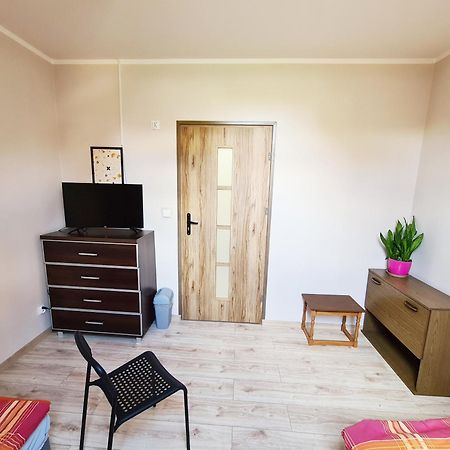 W20 Hostel Goledzinow Kültér fotó