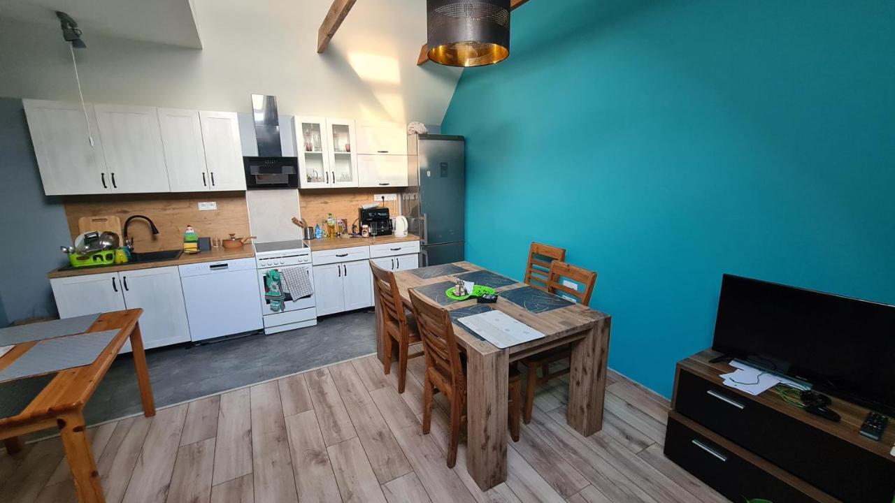 W20 Hostel Goledzinow Kültér fotó