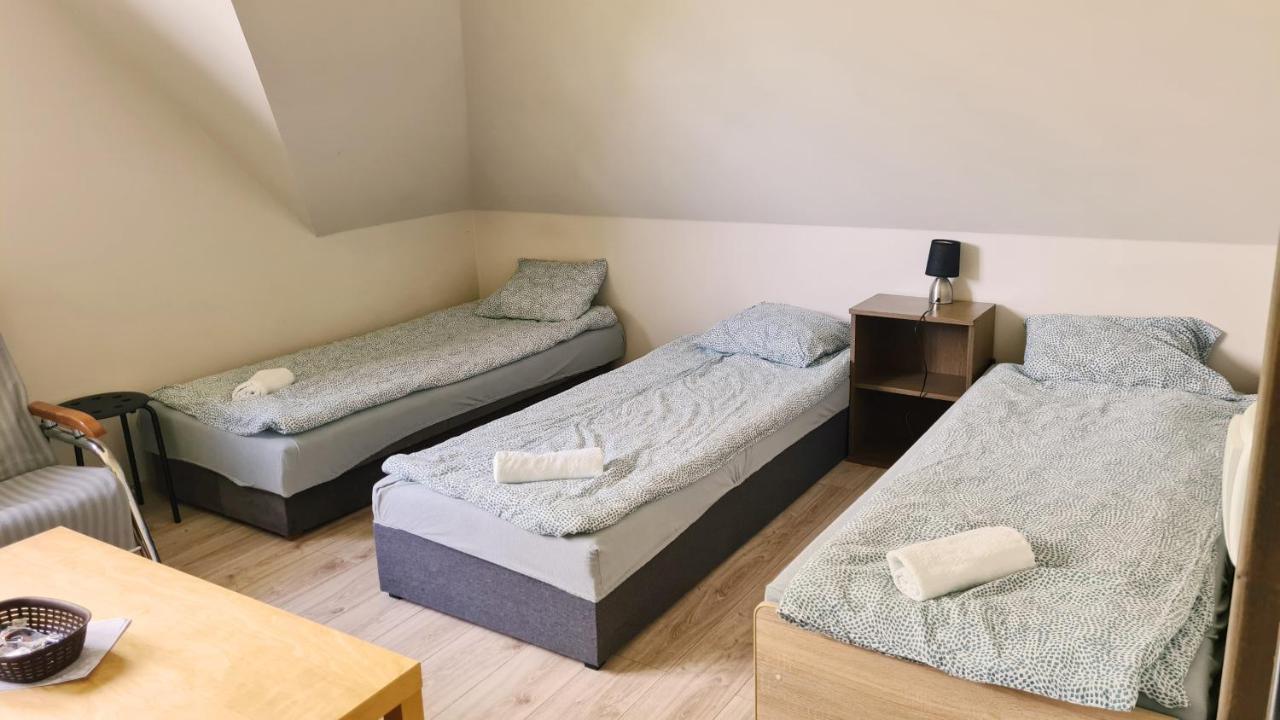 W20 Hostel Goledzinow Kültér fotó